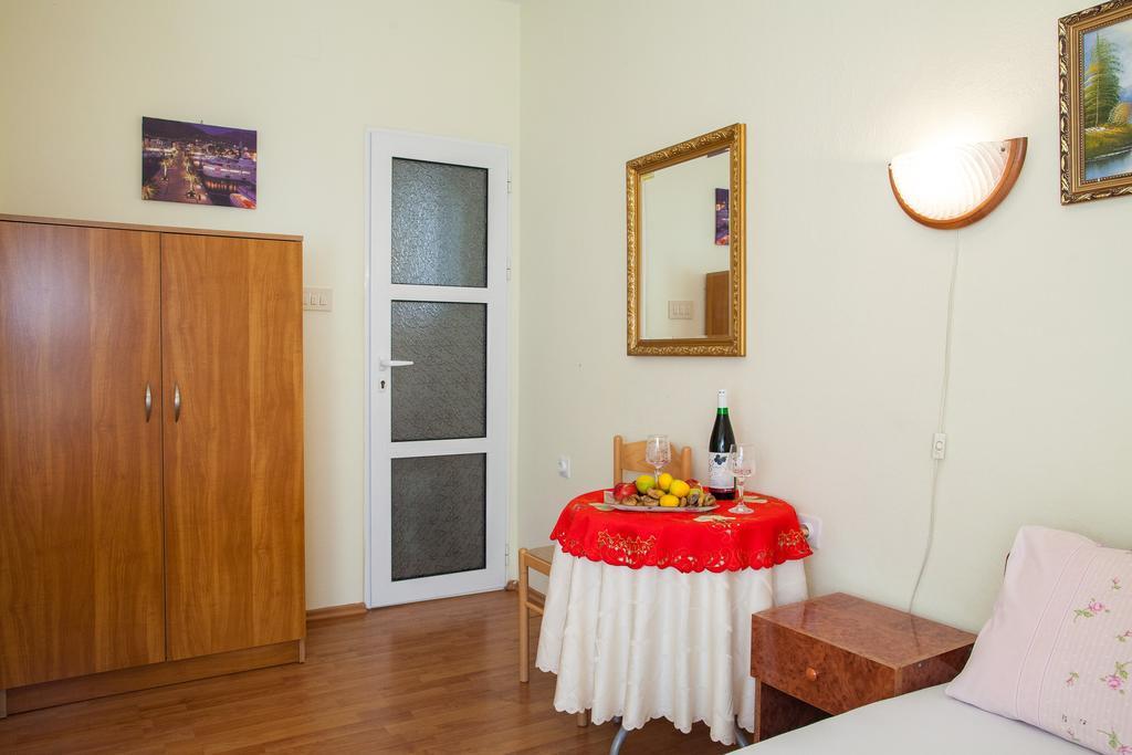 Apartments & Rooms Jelka 科托尔 外观 照片