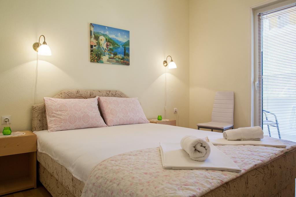 Apartments & Rooms Jelka 科托尔 外观 照片