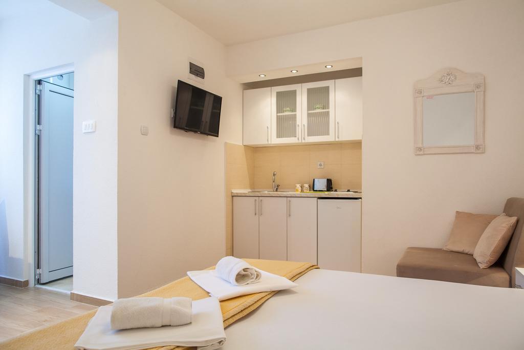Apartments & Rooms Jelka 科托尔 外观 照片