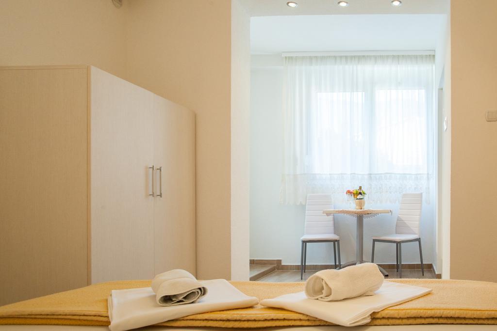 Apartments & Rooms Jelka 科托尔 外观 照片