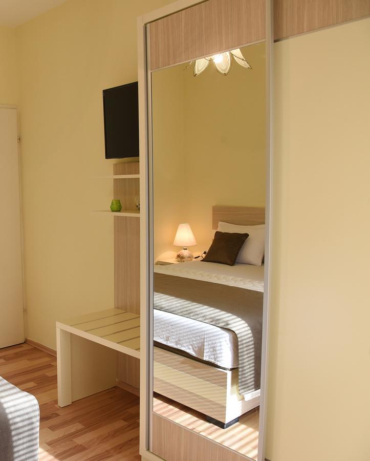 Apartments & Rooms Jelka 科托尔 外观 照片