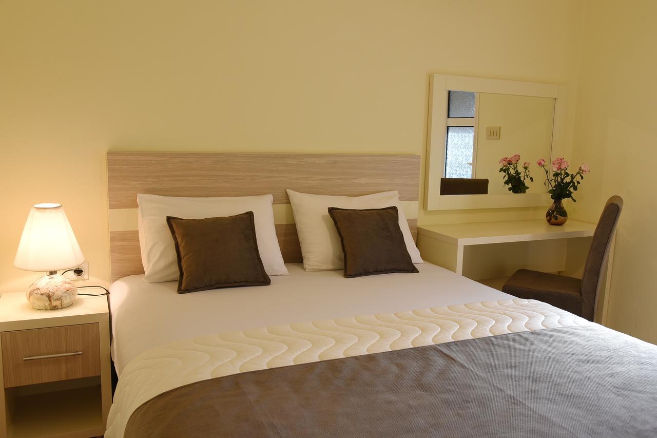 Apartments & Rooms Jelka 科托尔 外观 照片